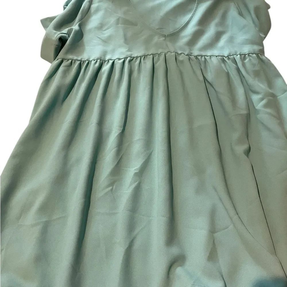 Kim Rogers size medium Lightweight Mint Green top excellent condition